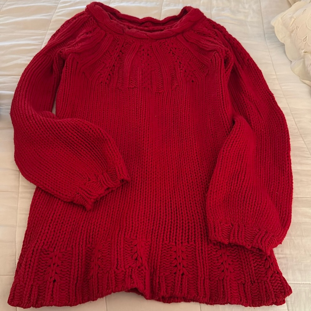 27% Lambswool Beautiful red sweater by Old Navy size medium 73% cotton - Picture 2 of 10